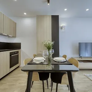 https://sidra-city-apartment.hotelinzadar.com